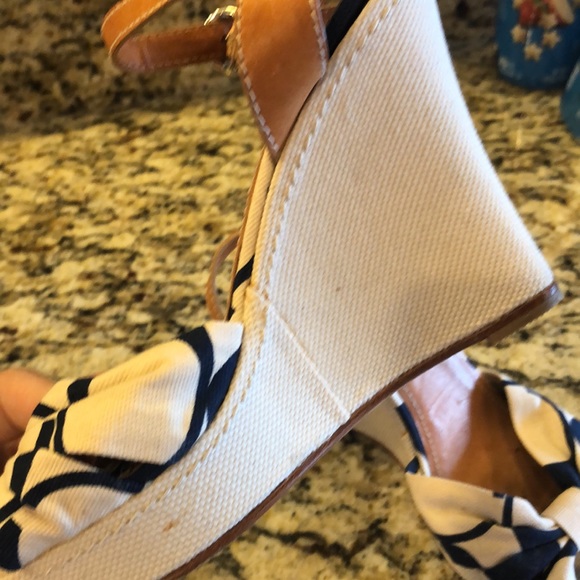 COACH Isabele Wedge A8199, Natural/Navy, Size: 6 - Picture 9 of 14
